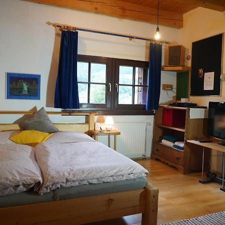 Wohnstudio In Umgebauter Scheune Altlassing Eksteriør billede